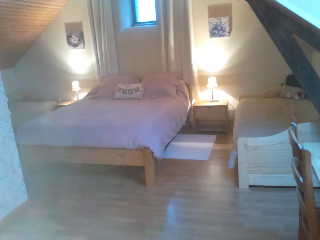 La P'Tit' Fugue Hotell La Bouexiere Rum bild