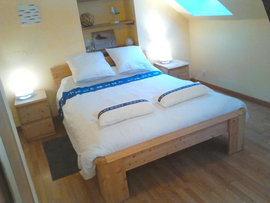 La P'Tit' Fugue Hotell La Bouexiere Rum bild